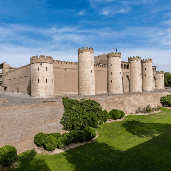 Turismo en El Palacio de la Aljafería